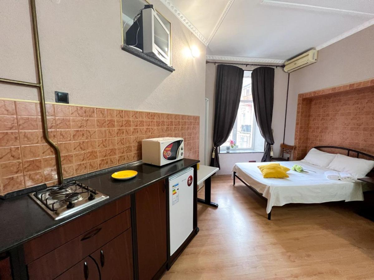 Apartment In The Historic Center Κίεβο Εξωτερικό φωτογραφία
