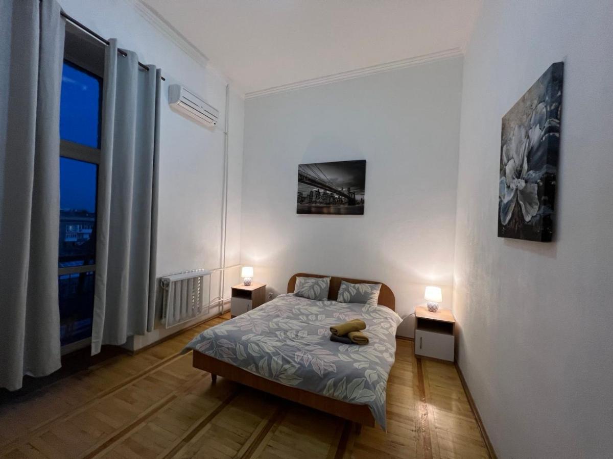 Apartment In The Historic Center Κίεβο Εξωτερικό φωτογραφία