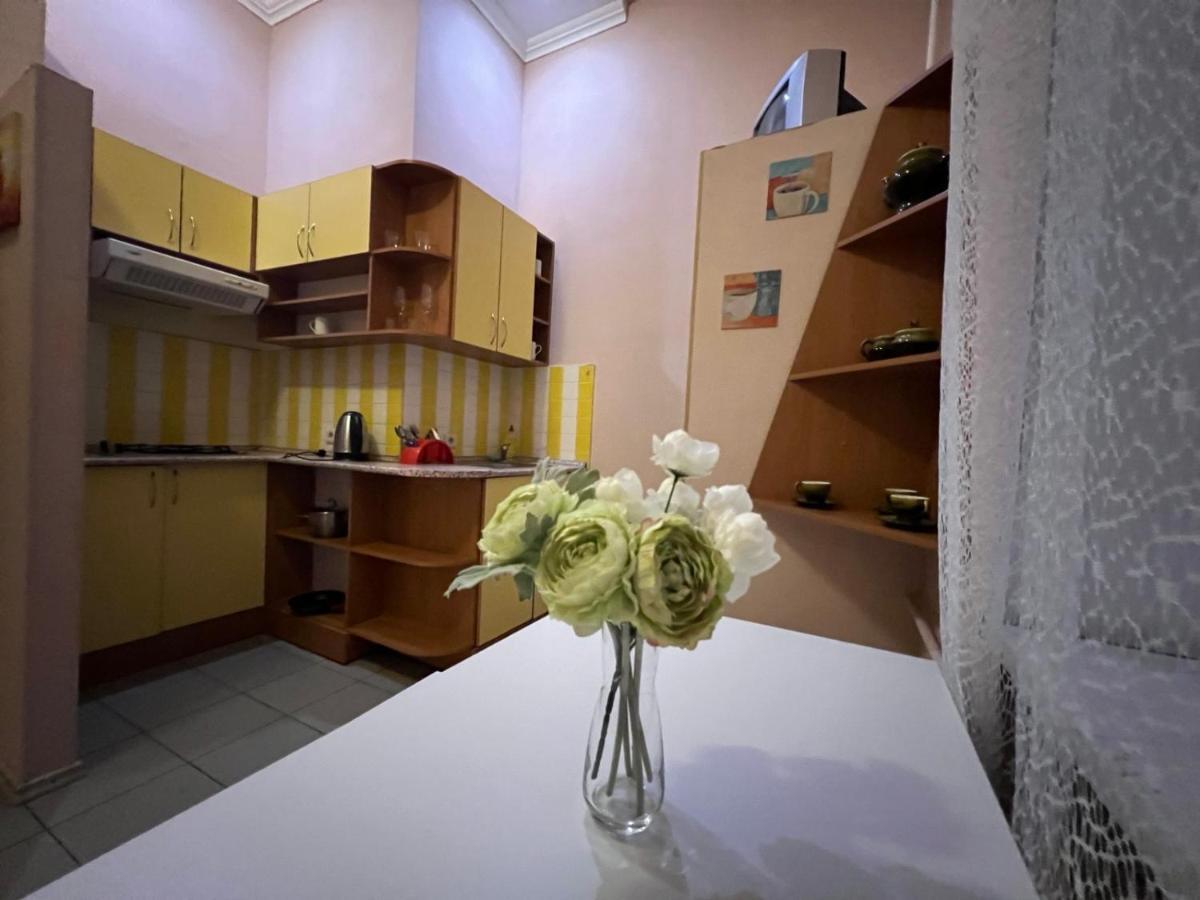 Apartment In The Historic Center Κίεβο Εξωτερικό φωτογραφία